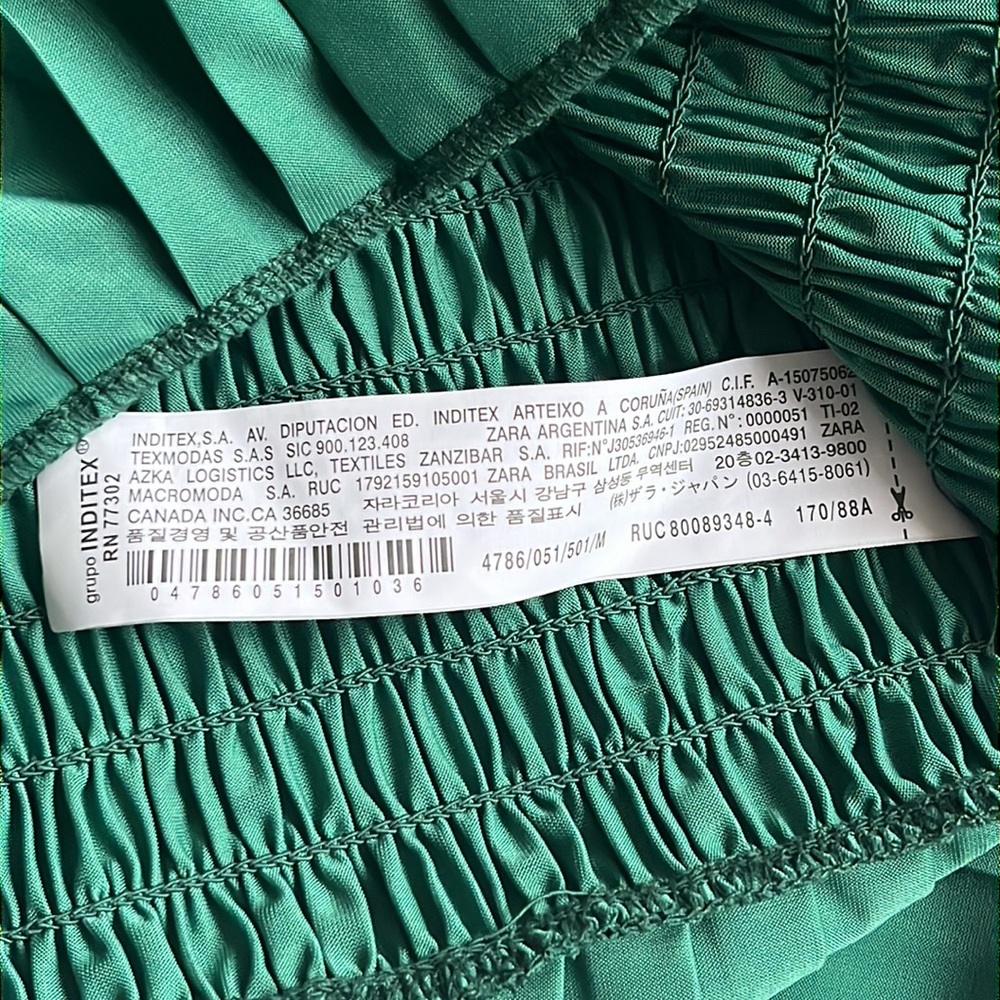 Zara Women's Green Ruched Faux Leather Top - Picture 7 of 7